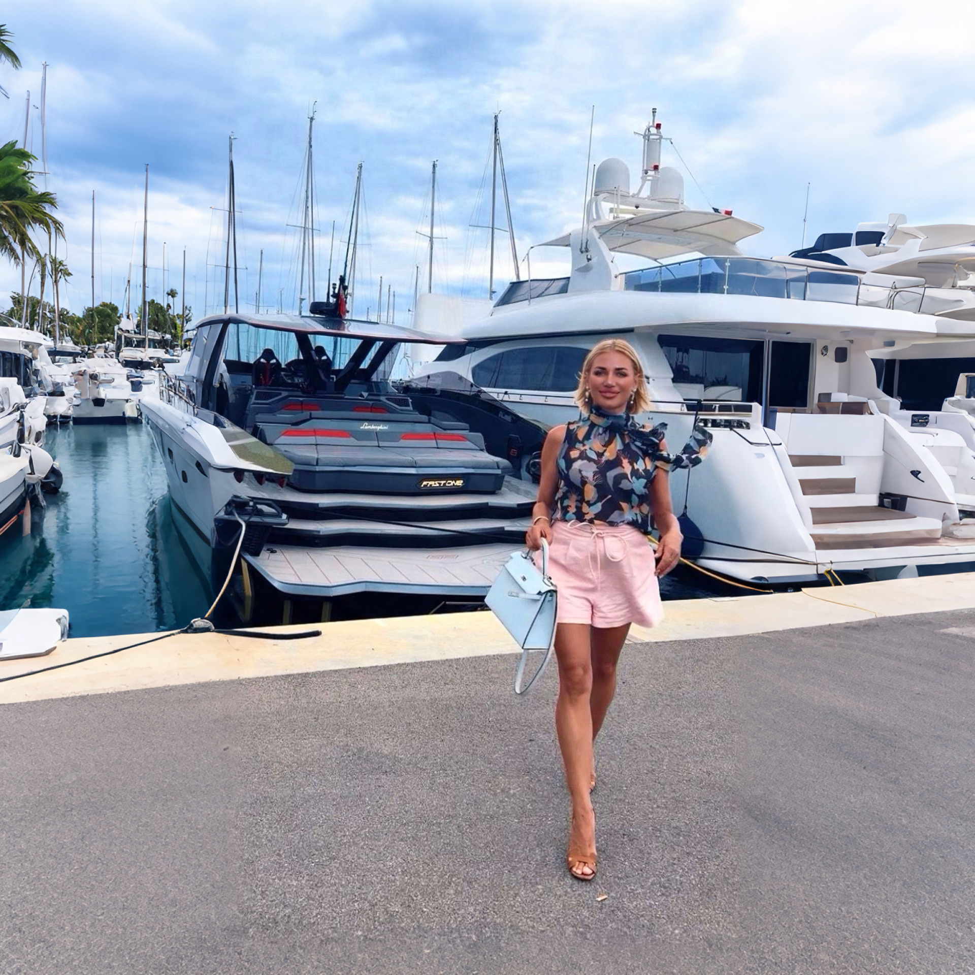 Sylwia-Kaminska-Yacht-Festival-Cannes-Lamborghini-Yacht.jpeg